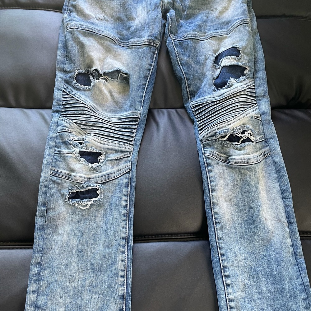 Designer Jeans - Picture 3 of 16